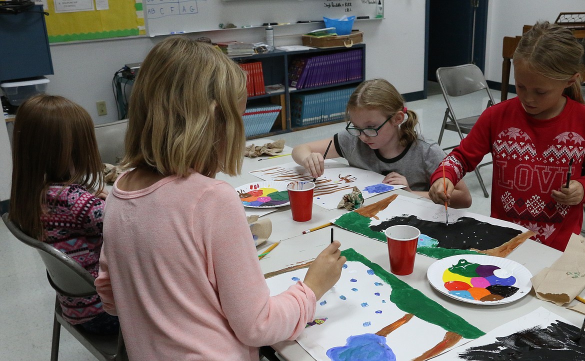 (Photo by MARY MALONE)
More than 20 Idaho Hill Elementary students participated in the After School Art program on Nov. 21. The theme for November was &#147;Snowy Night.&#148;