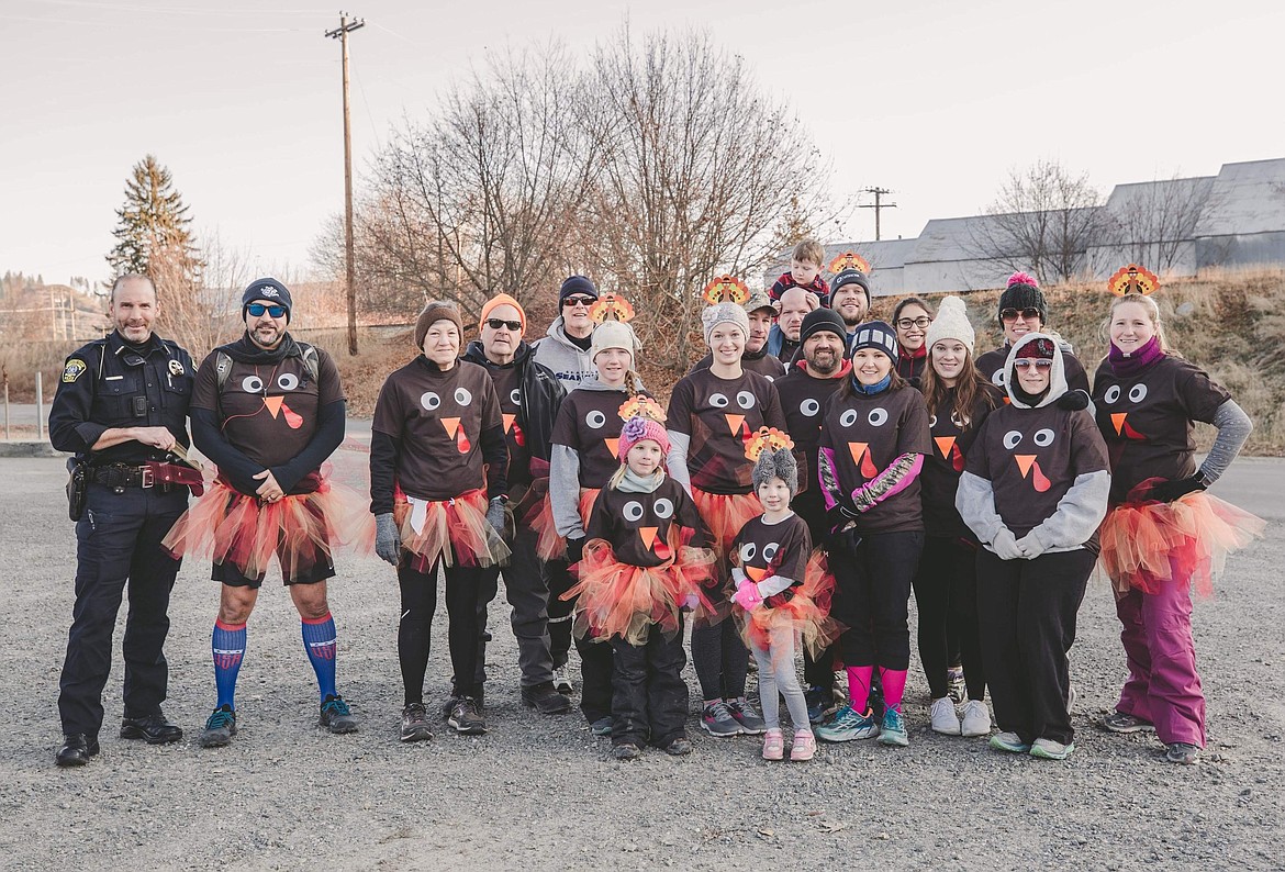 Photo by MANDI BATEMAN
The City of Bonners Ferry employees gathered together to take part in the Turkey Trot.