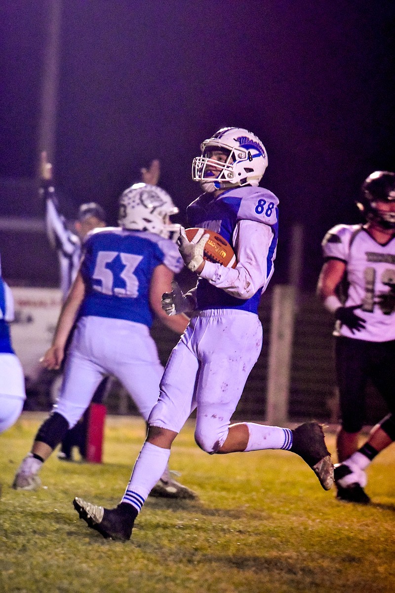 Mission Bulldog senior wide receiver Jedi Christy earned all-state honors. (Photo courtesy of Christa Umphrey, Forward Photography)