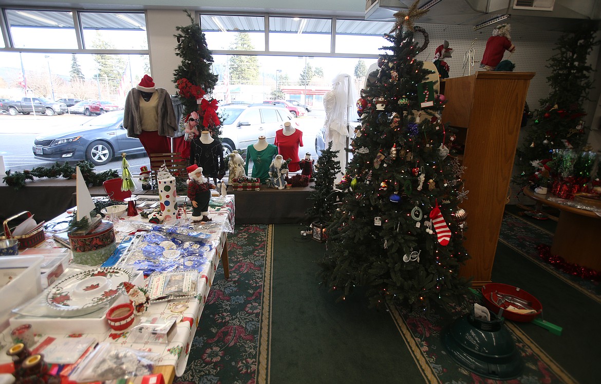 Christmas items on display at Hospice of North Idaho Thrift Store. (LOREN BENOIT/Press)