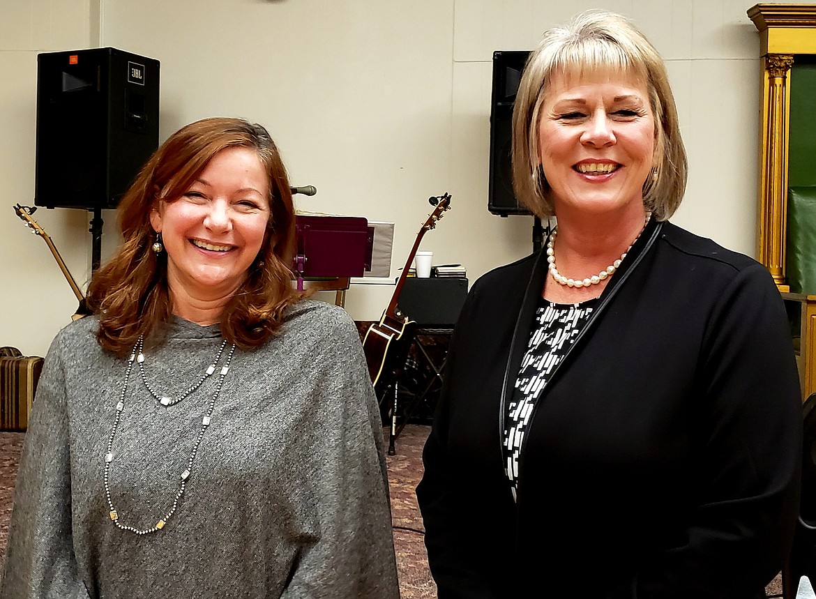 WCC 2020 Treasurer Luanne Wuerfel (left) and SVCC 2020 Treasurer Karen Hulstrom.