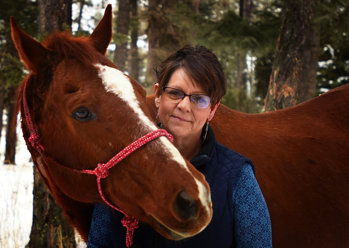 Marion horse recovering well after community rescue | Daily Inter Lake