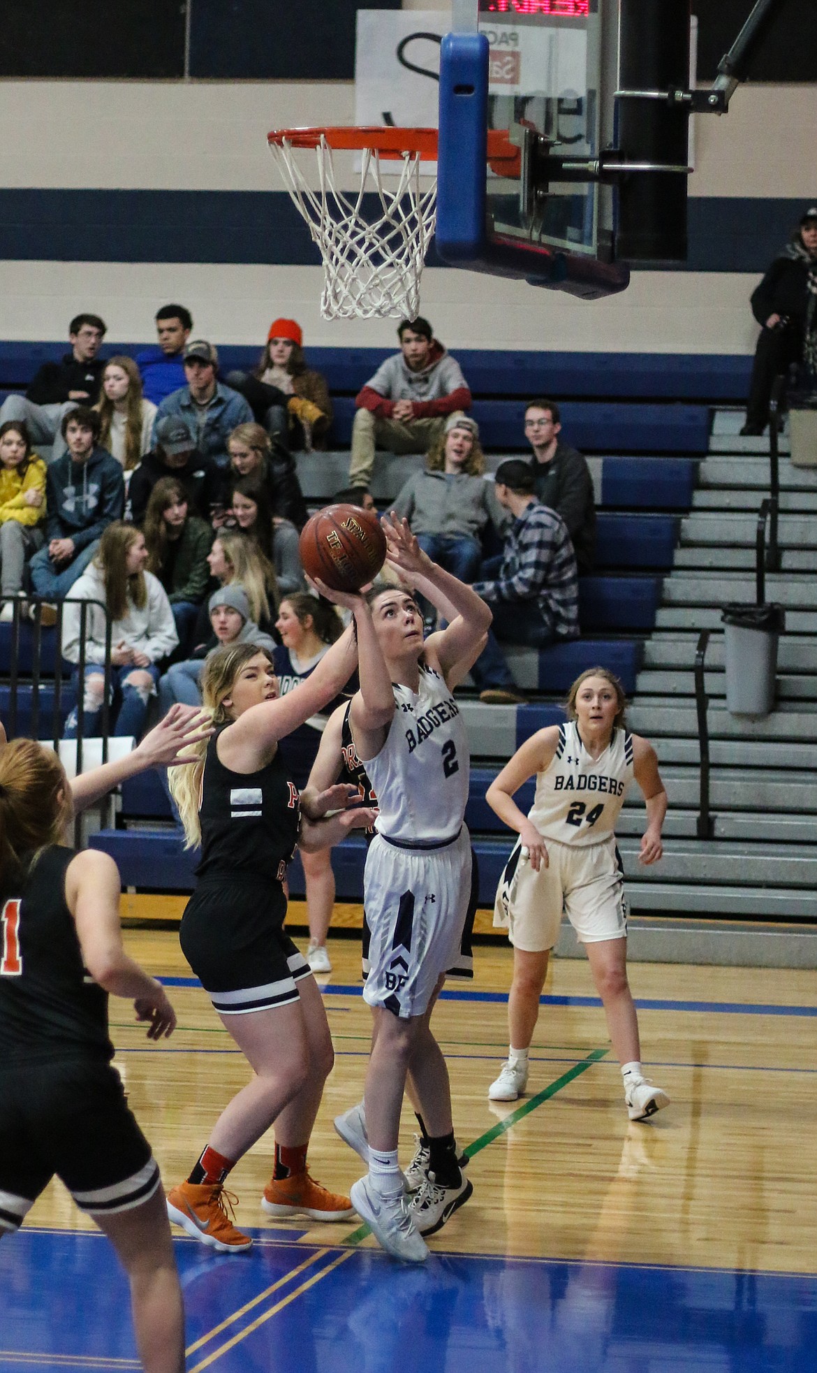 Photo by MANDI BATEMAN 
The Badgers came out on top with a score of 63-24 against the Priest River Spartans.
