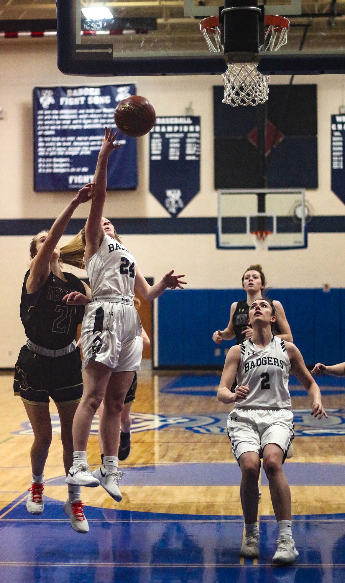 Photo by MANDI BATEMAN 
Grace Villelli takes a shot during the game against Kellogg that they won 56-48.