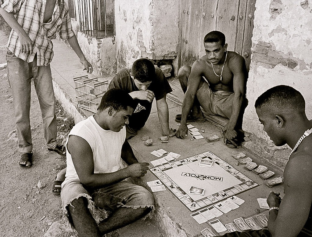 CREATIVE COMMONS
Playing Monopoly in Cuba.