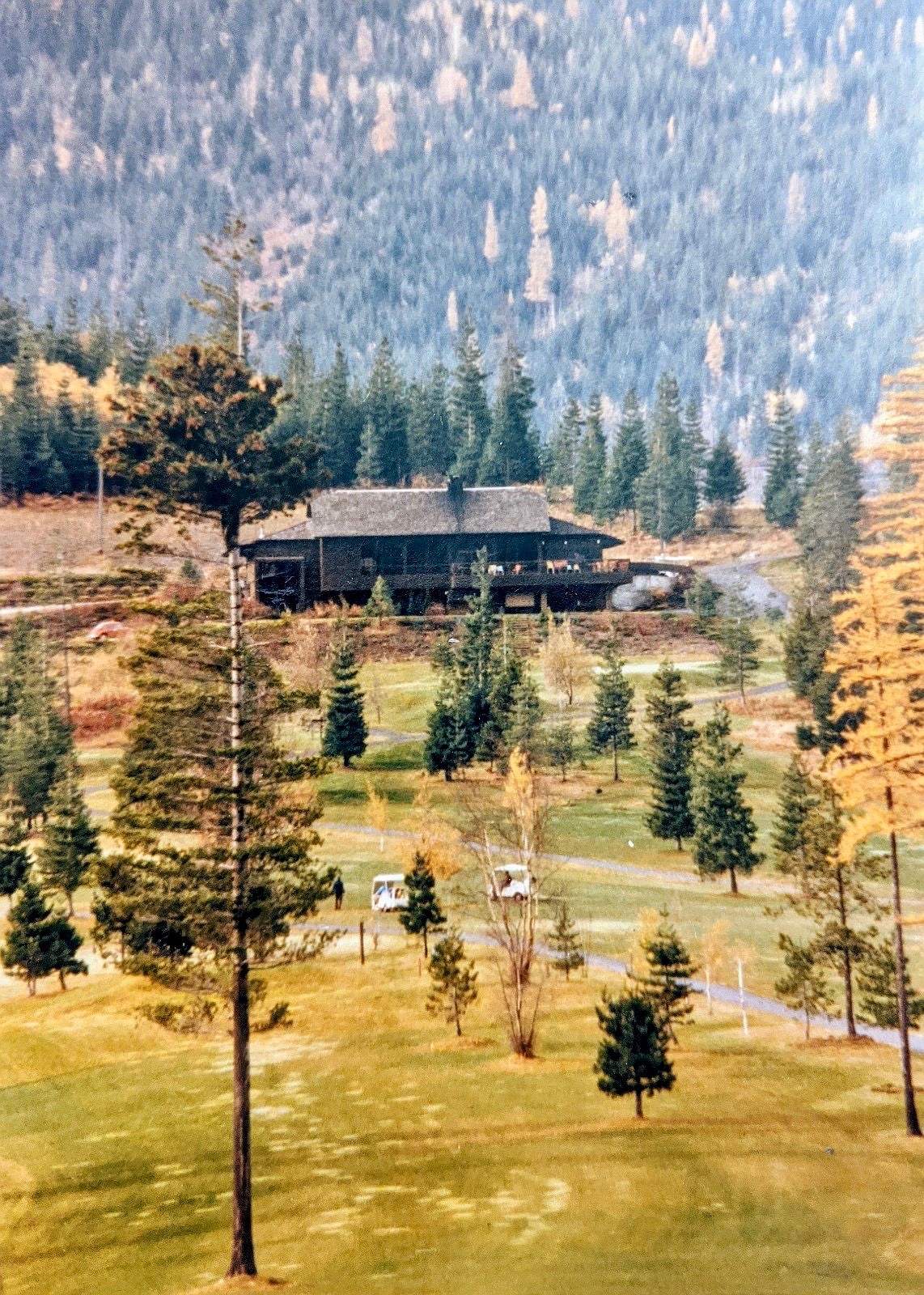 Photos courtesy of SANO HALDI
The Shoshone Golf Course club house in fall 1985.