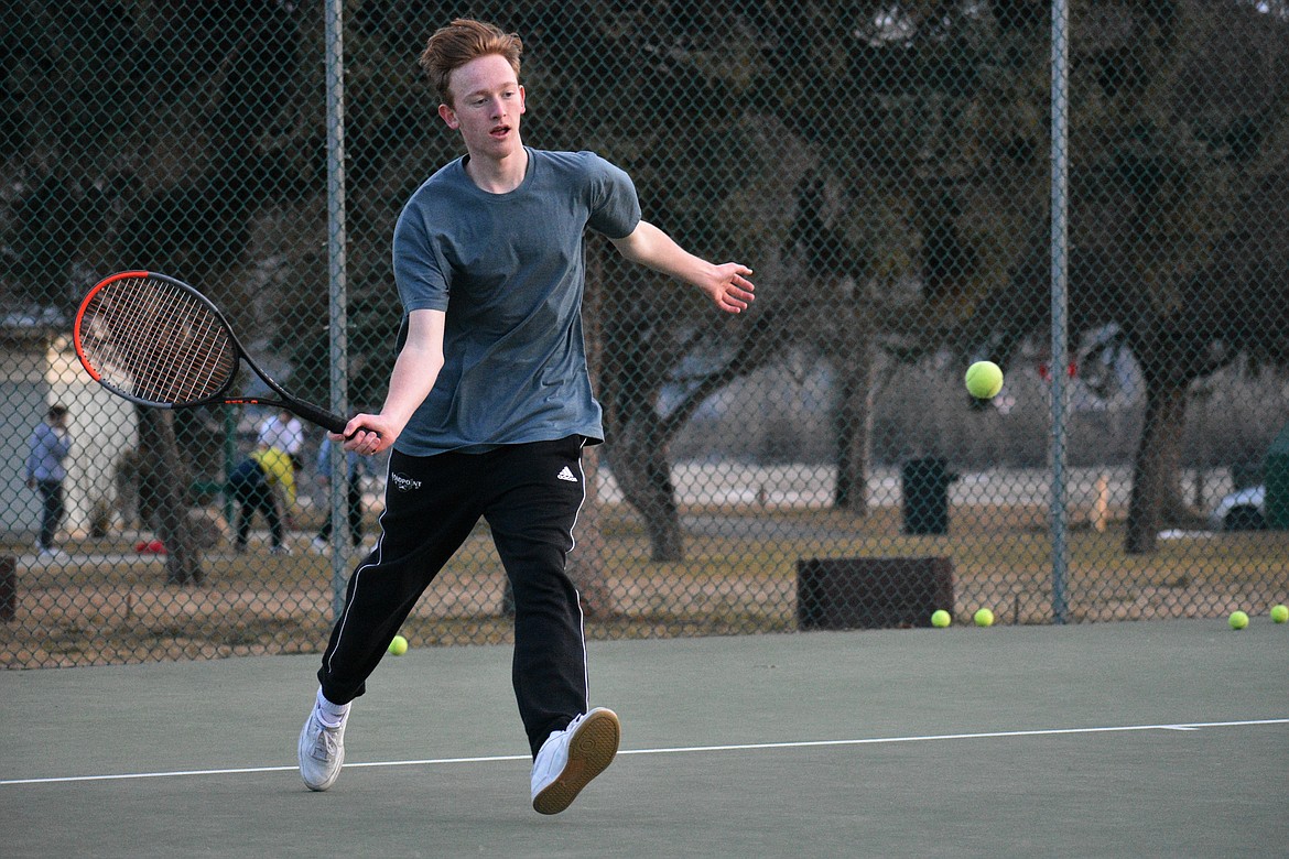 (Photo by DYLAN GREENE)
Junior Charlie Johnson prepares to return the ball during a practice earlier this season.