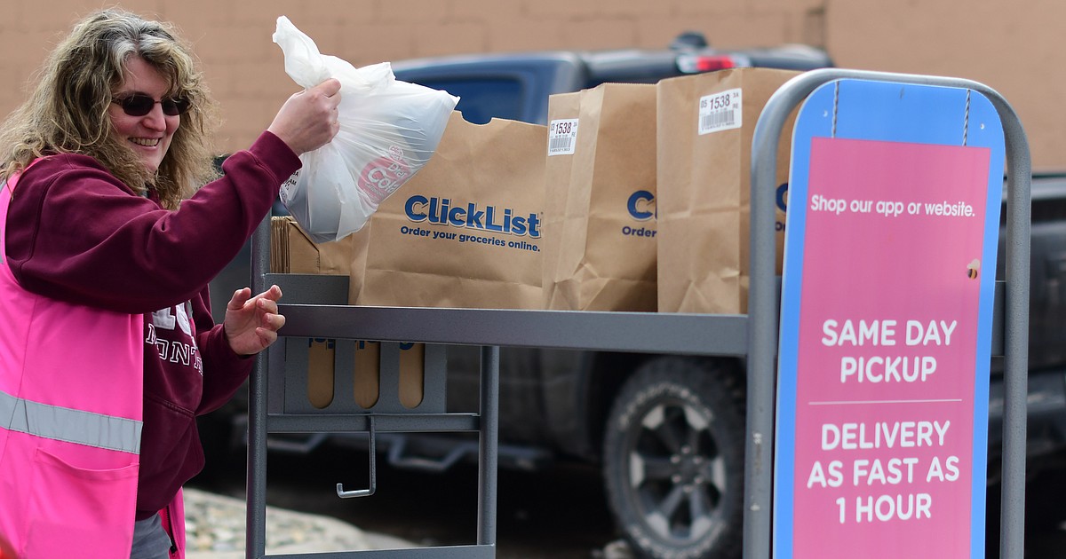 Grocery stores encourage curbside pickup; Smith's limiting number of