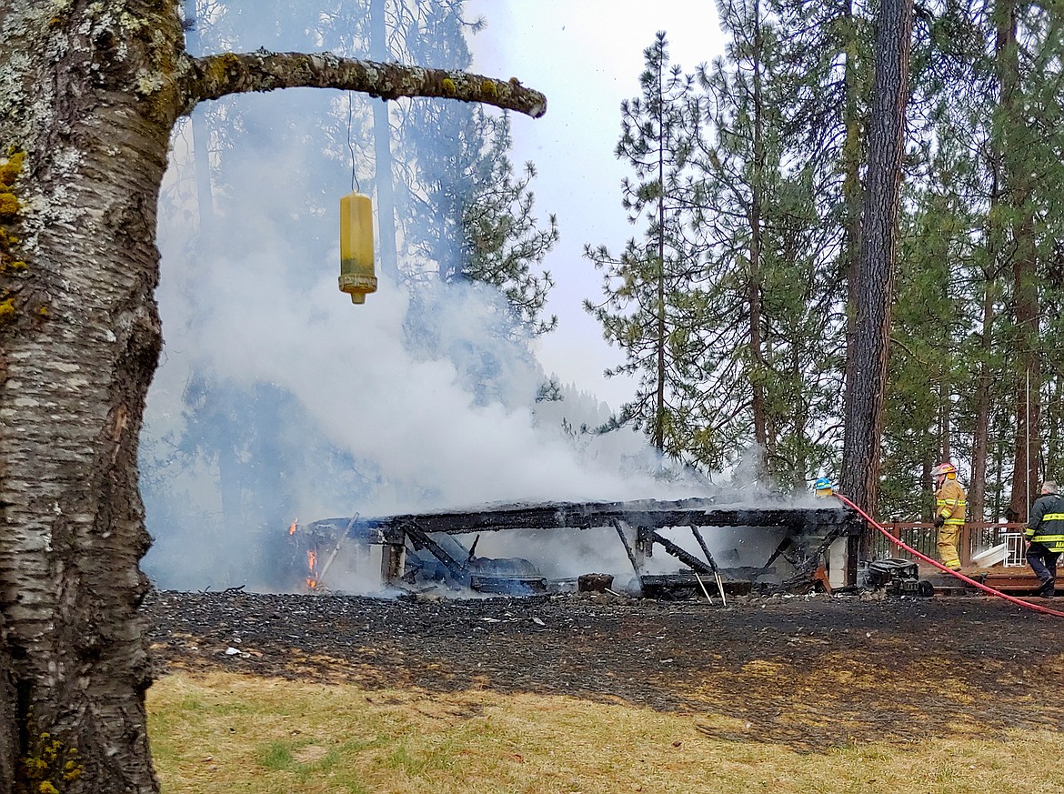 Fire destroys summer cabin | Shoshone News-Press