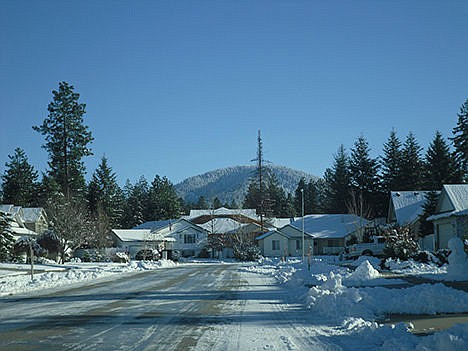 &lt;p&gt;Residents of Lake Forest have a stunning view of Canfield Mountain from the streets of their neighborhood.&lt;/p&gt;