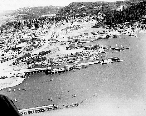 &lt;p&gt;Coeur d'Alene's downtown water front circa 1950. The cluster of buildings in the center background is Mullan Park, built as an emergency wartime housing.&lt;/p&gt;
