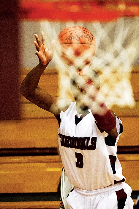 <p>Antoine Hosley of NIC shoots from the outside during the second half against Snow College.</p>