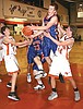 Vikes split road games