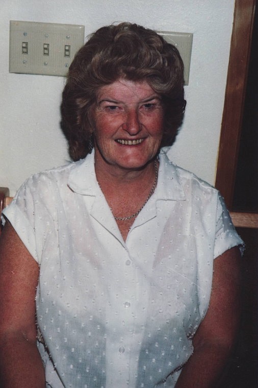 Julie B. Hamilton Bishop of Royal City passed away the morning of Jan. 2, 2011 at Avalon Care Center in Othello.
