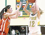 Kirsten Blackburn looks for the pass.