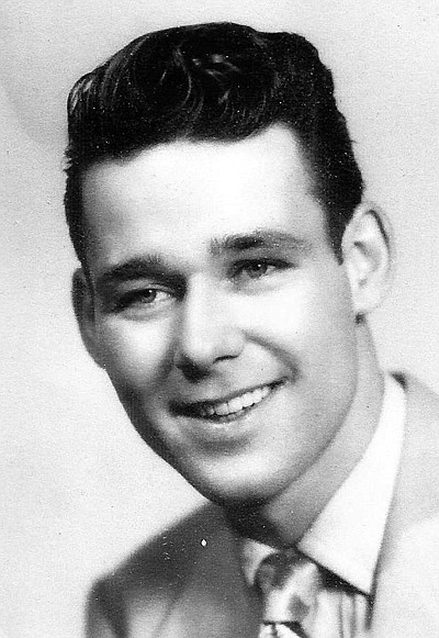 Robert-Taylor-1940s-Celebrities-Mens-Hairstyles 8 x 10 Photo : Amazon.ca:  Home