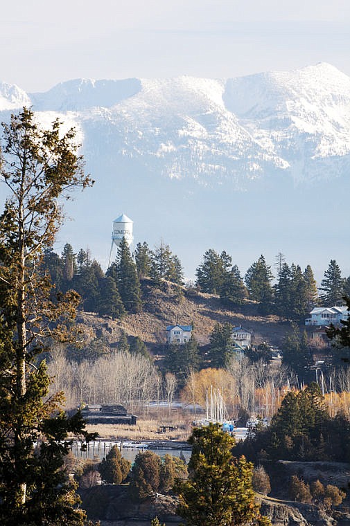 <p>A scenic view of Somers Bay seen Friday morning from U.S. 93. Jan. 17, 2014 in Somers, Montana. (Patrick Cote/Daily Inter Lake)</p>