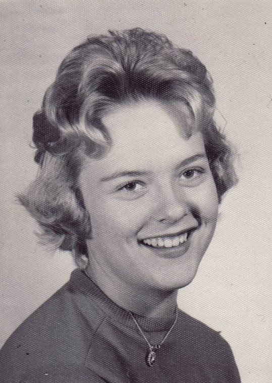 Trena Geneva Leinweber left us on January 15, 2011. She was born March 25, 1947 in Ogden, Utah to Parley and Uvada Murdock.