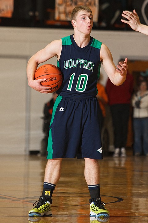 &lt;p&gt;Glacier junior guard Evan Epperly (10) directs traffic Tuesday night during the crosstown matchup at Flathead High School. Tuesday, Jan. 29, 2013 in Kalispell, Montana. (Patrick Cote/Daily Inter Lake)&lt;/p&gt;