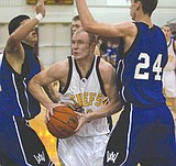 Chiefs fight back, only to fall at buzzer