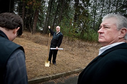 &lt;p&gt;Rick Shipman, chairman of Habitat for Humanity of North Idaho, discusses the plans for a four-unit Habitat for Humanity housing project Wednesday at 12th Street and Hazel Avenue in Coeur d'Alene while Ron Nilson, right, president of Ground Force Manufacturing, gets a lay of the land.&lt;/p&gt;