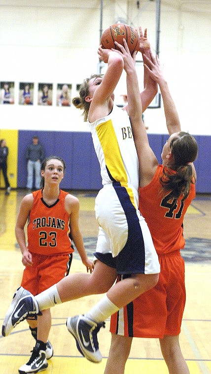 &lt;p&gt;Lewiston's Jessica Kramer can't quite get by the defense of Post Falls' Dani Failor late in the second quarter.&lt;/p&gt;