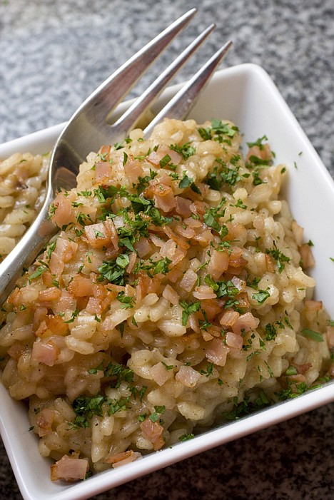 &lt;p&gt;This photo taken Jan. 10, 2010 shows creamy risotto with crisp smoked turkey. Deli meats do help make a quick sandwich, but they can be just as handy with a quick weeknight meal. This creamy risotto with crisp smoked turkey gets its savory notes from sliced deli turkey but can also use ham or prosciutto with great results. (AP Photo/Larry Crowe)&lt;/p&gt;