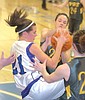 Bowen signs with Western