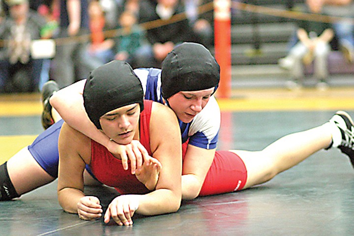 Warden's Carter Marks won the 152-pound Region 4 Wrestling Tournament division on Saturday as her team also claimed the title.