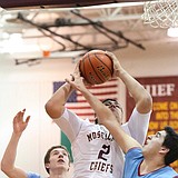 Moses Lake eliminates Eastmont, moves on to semis