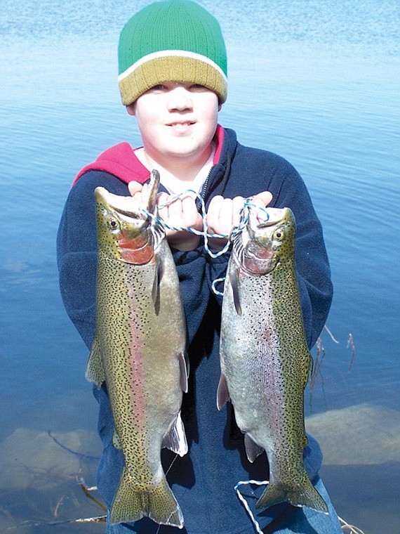 We used to call these ice-off as the big ones always bite just
when the weather warms enough to melt the ice on the lakes.