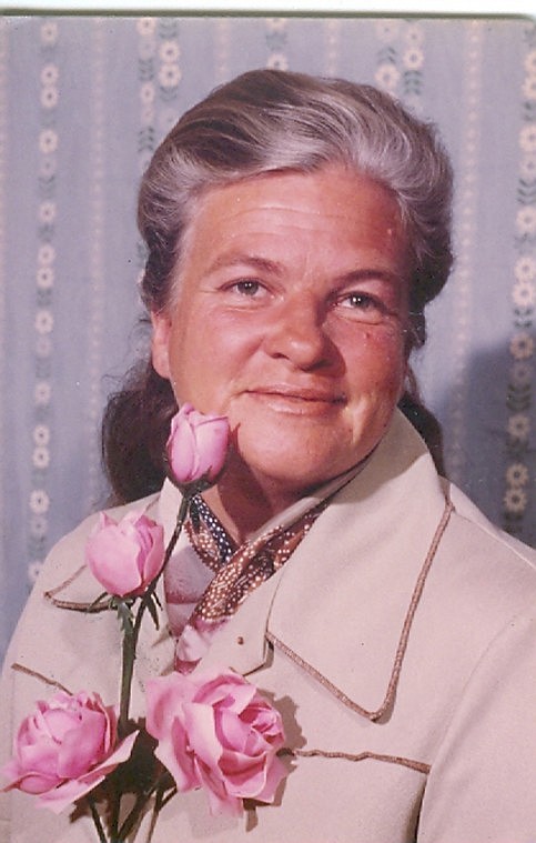 Peggylee Chillson, 77, longtime Moses Lake resident passed away Saturday, Feb. 12, 2011 at Central Washington Hospital in Wenatchee surrounded by her loving family.