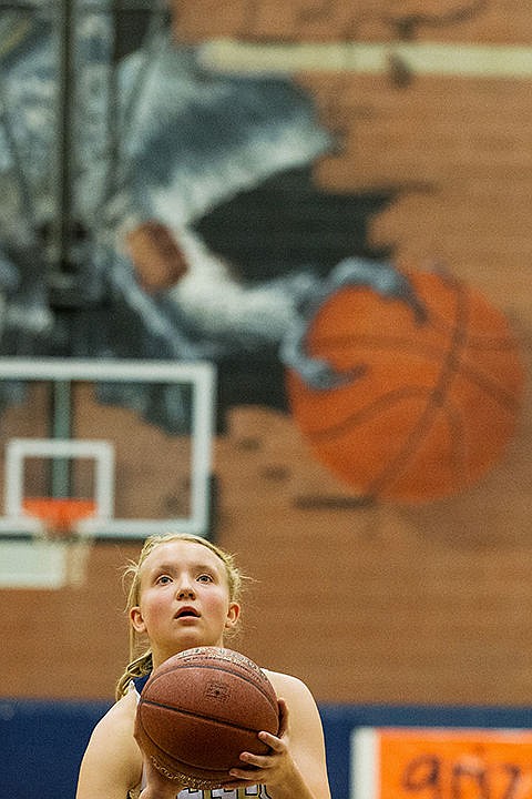 &lt;p&gt;The lady Tigers&#146; Shelby Starr prepares to shoot a free throw against Fruitland during the first round of the state 3A tournament.&lt;/p&gt;