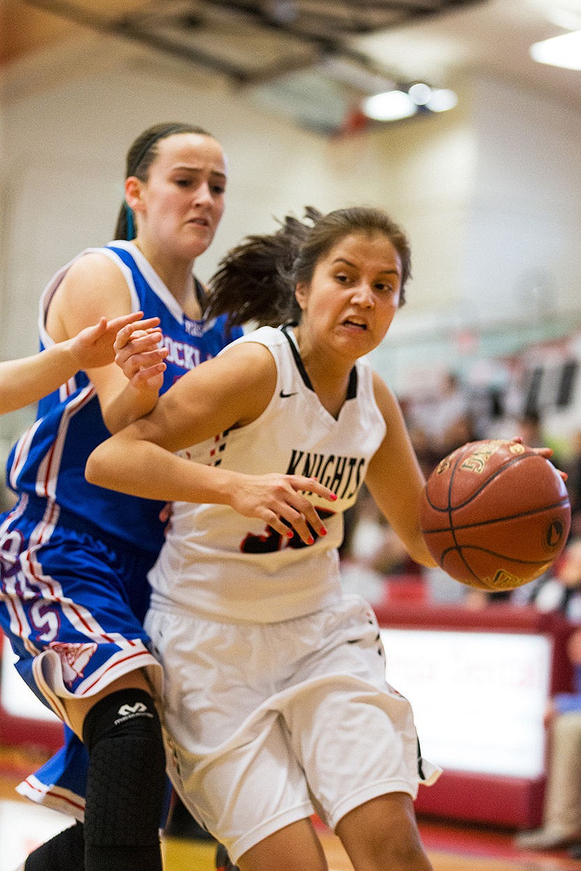 &lt;p&gt;SHAWN GUST/Press Lakeside&#146;s Rachael Arthur drives past a Rockland defender in the first half.&lt;/p&gt;