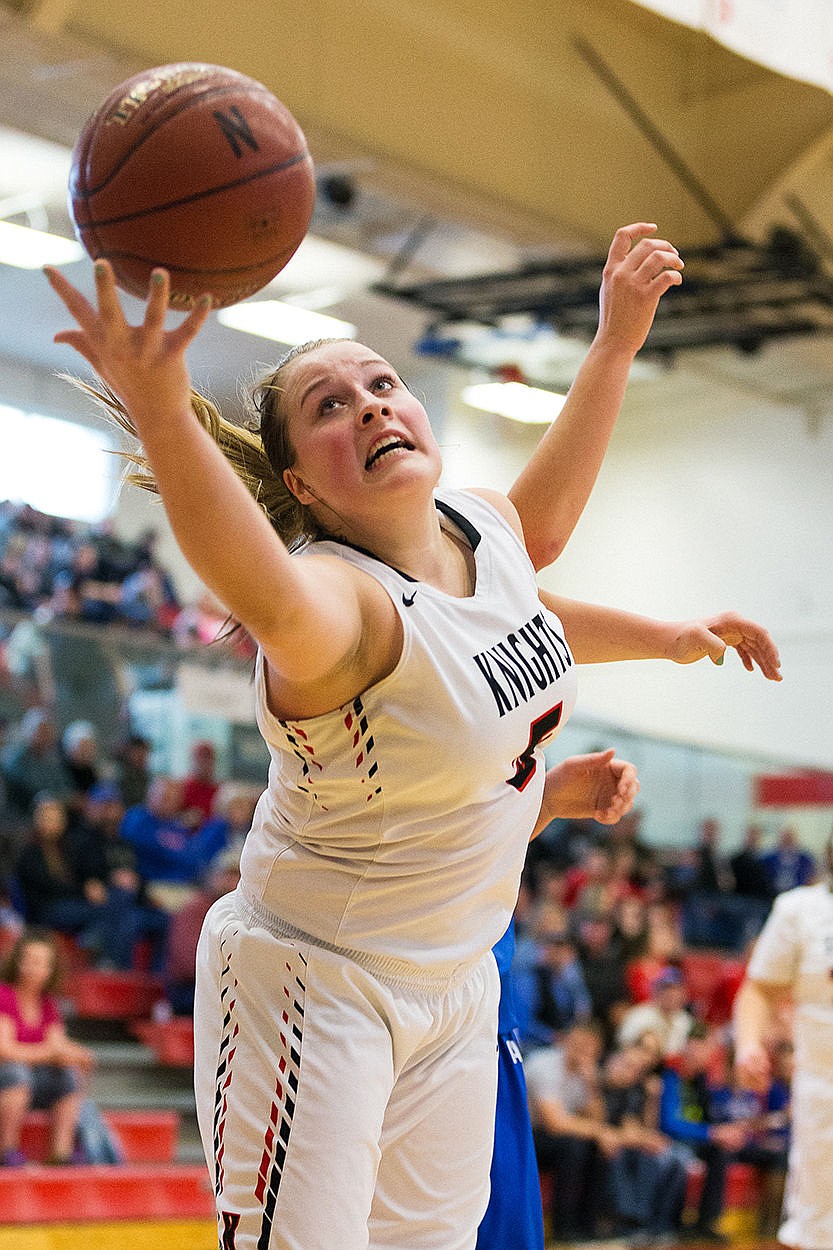 &lt;p&gt;SHAWN GUST/Press Lillian Rhea reaches out to save the ball from going out of bounds during the second quarter.&lt;/p&gt;