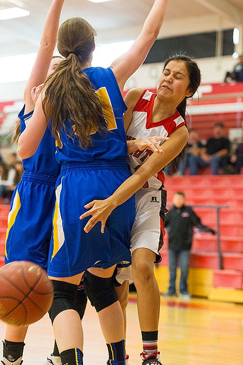 &lt;p&gt;Lakeside&#146;s Jasmine Zahir passes the ball around Nezperce defender Sydney Kuther in the third quarter.&lt;/p&gt;