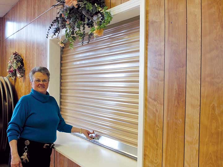 Lowe's helps upgrade ML Senior Center Columbia Basin Herald