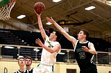 STATE 4A BOYS BASKETBALL TOURNAMENT: Trouble keeping up