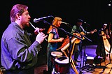 Irish melodies with Tra le Gael