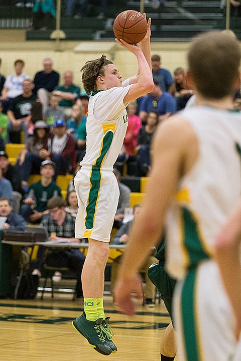 &lt;p&gt;Lakeland&#146;s Jay Plunkett shoots a jumper from behind the three-point line in the fourth quarter.&lt;/p&gt;