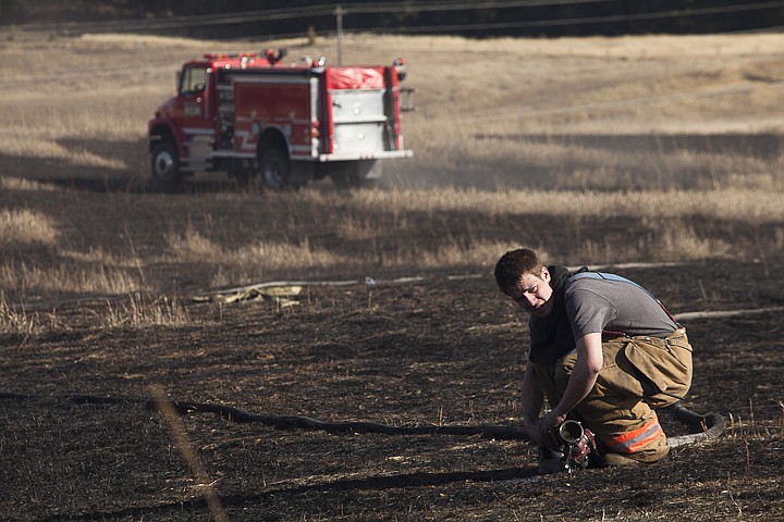 &lt;p&gt;Patrick Cote/Daily Inter Lake Smith Valley, South Kalispell and West Valley Fire Departments responded Friday afternoon to a 50-acre fire off of Whalebone Drive west of Kalispell. Friday, March, 9, 2012 in Kalispell, Mont.&lt;/p&gt;
