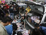 China's economic growth slows further in 1Q