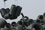 China's growth slows to 6.1 pct in first quarter