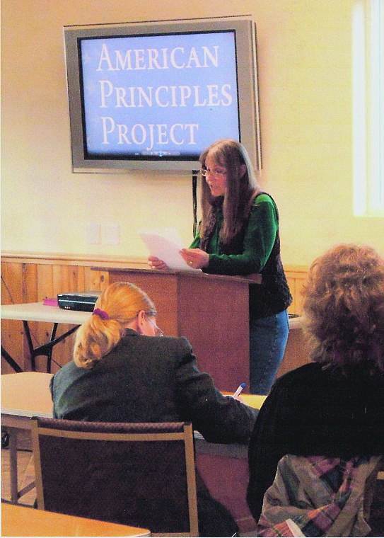 &lt;p&gt;Linda Hohenstein gives a presentation on the Common Core State Standards.&lt;/p&gt;