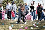 Children scramble to hunt Easter eggs