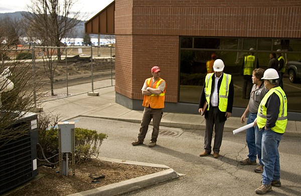 &lt;p&gt;Builders from Contractors Northwest, Inc. discuss details of the McEuen Park project on Wednesday, March 27.&lt;span&gt;&#160;&lt;/span&gt;&lt;/p&gt;