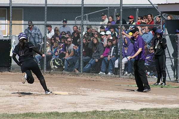 Coach Larry Smith sends Riley Kenney home