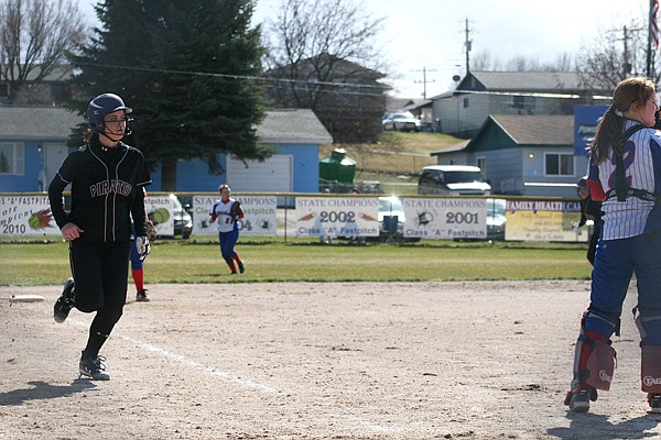 Makaliah Wilson comes around to score in the fourth inning against C-Falls