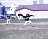 Huskies rally to sweep Jacks