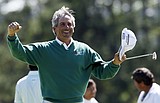 Couples grabs share of lead